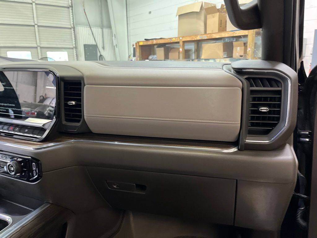 Used 2024 Gray Chevrolet RST image 34
