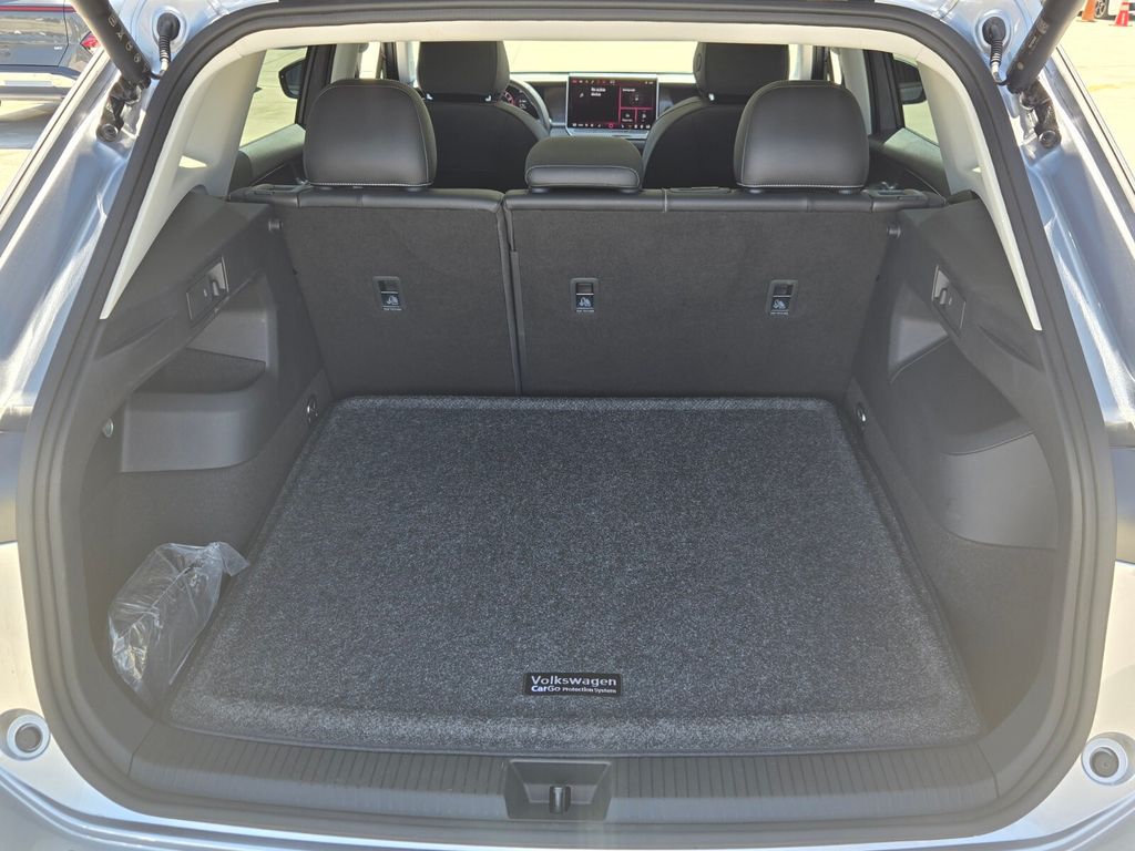2025 Volkswagen Tiguan - $29,900