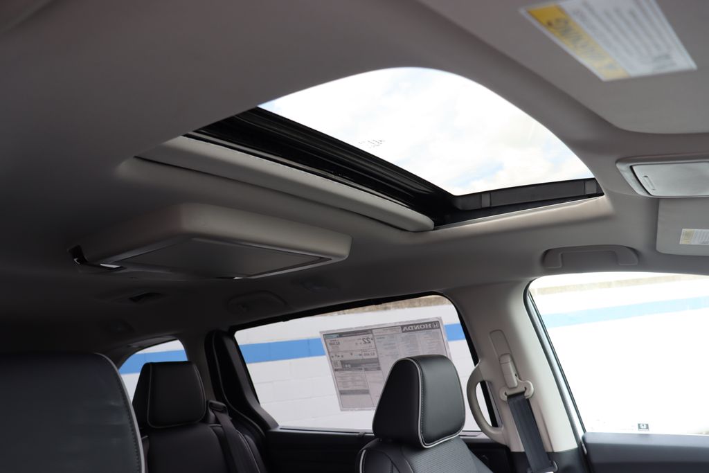 2025 Honda Odyssey Elite 29