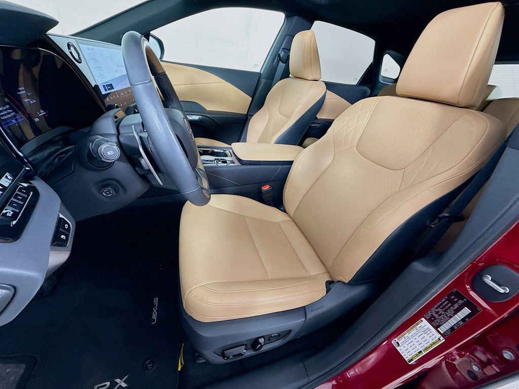 Thumbnail: 2025 Lexus RX - 21