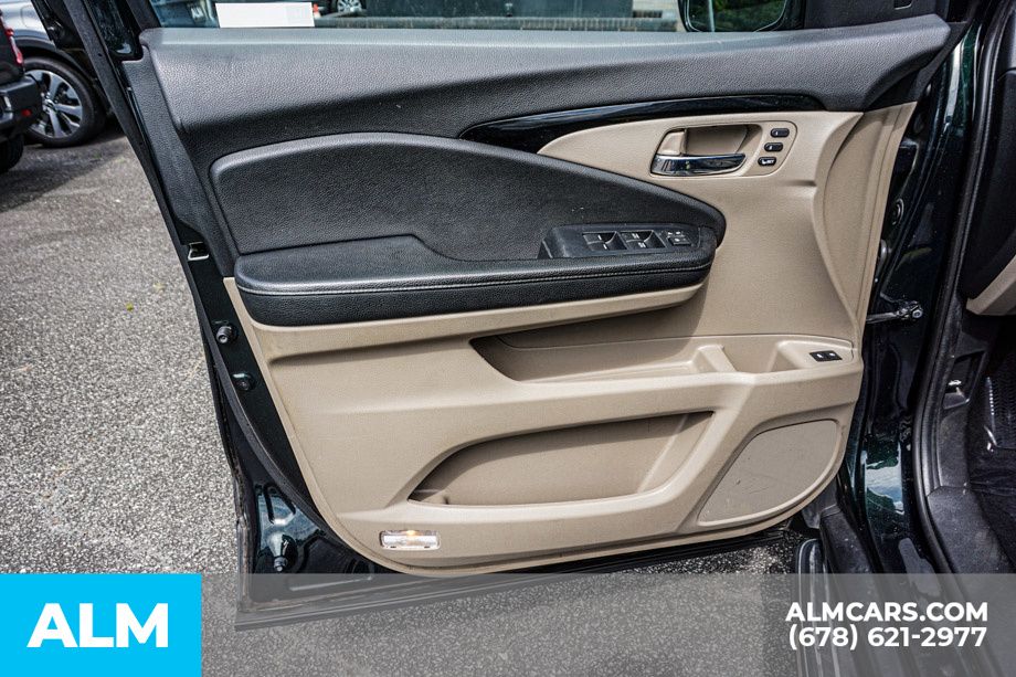 2019 Honda Pilot Elite photo 49