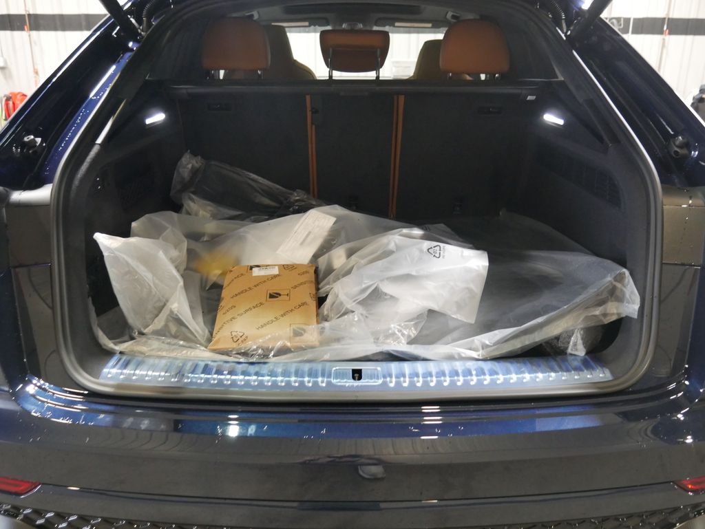 Thumbnail: 2026 Audi A5 - 25