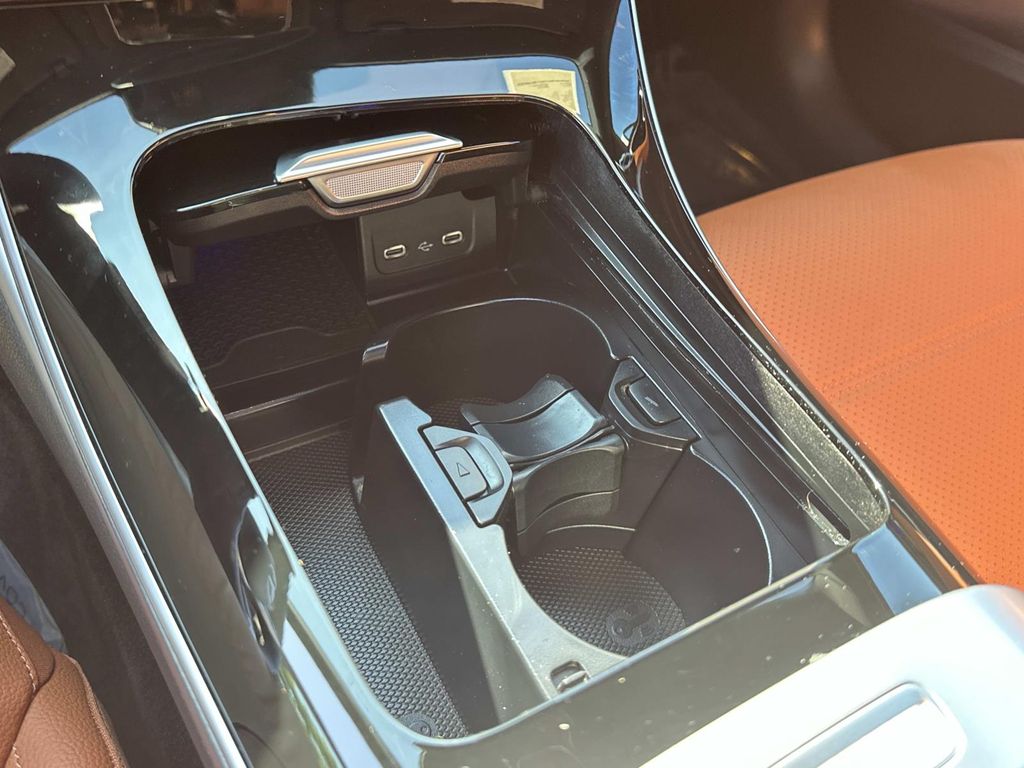 Thumbnail: 2026 Mercedes-Benz C-Class - 23