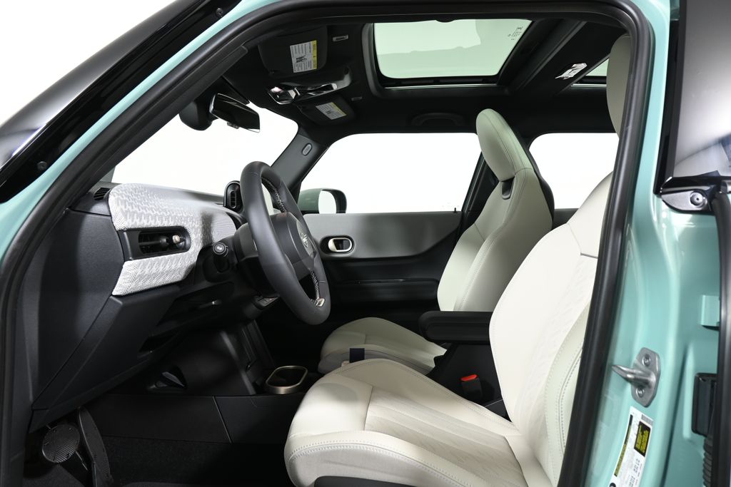 Thumbnail: 2026 MINI Cooper - 3