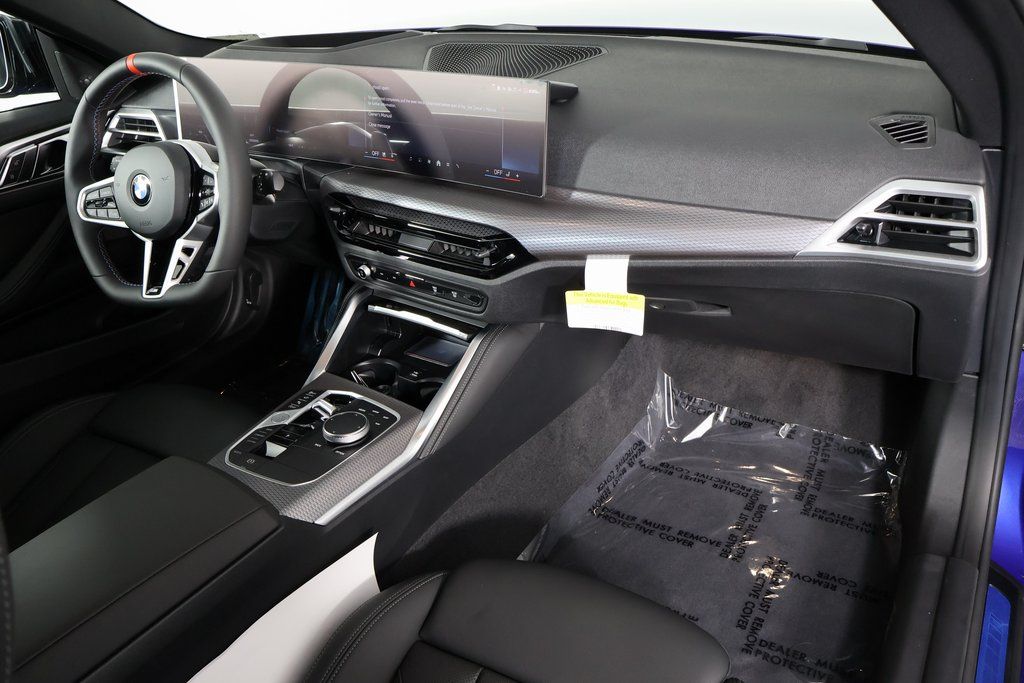 Thumbnail: 2026 BMW 4 Series - 4