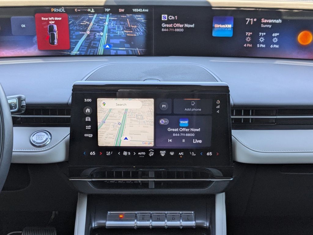 2025 Lincoln Nautilus Reserve