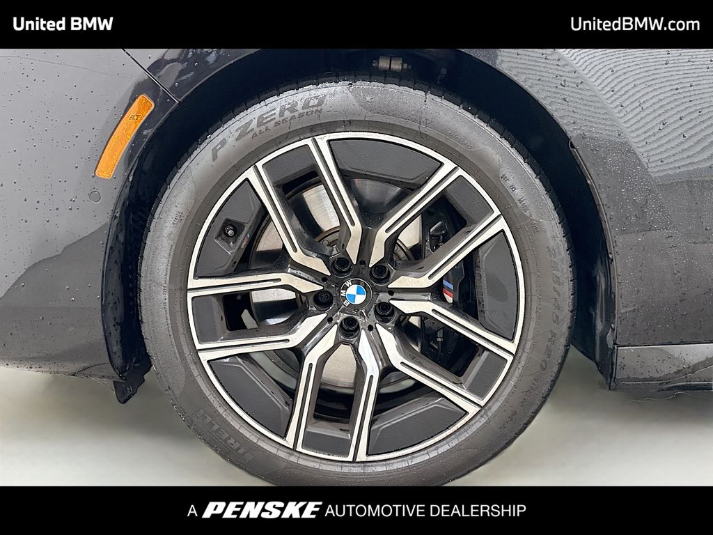 Thumbnail: 2023 BMW 7 Series - 2