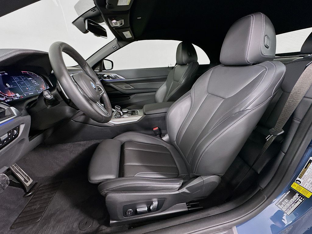 Thumbnail: 2023 BMW 4 Series - 21