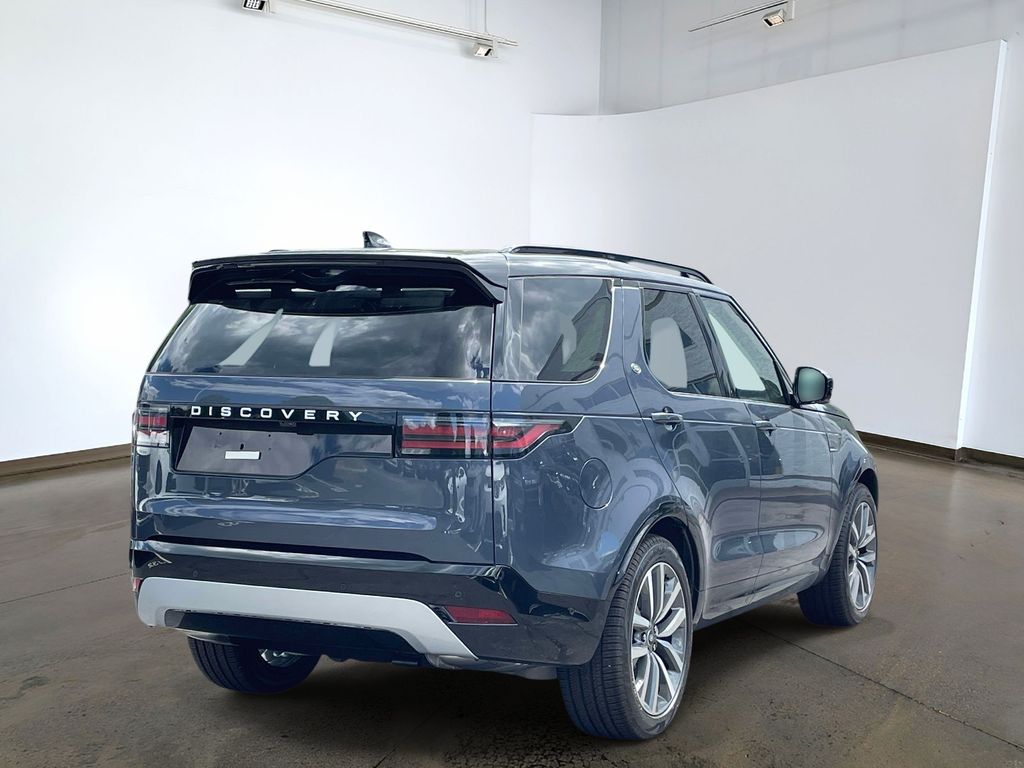 New 2026 Blue Land Rover  image 4