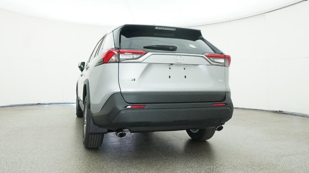 Thumbnail: 2025 Toyota RAV4 - 31