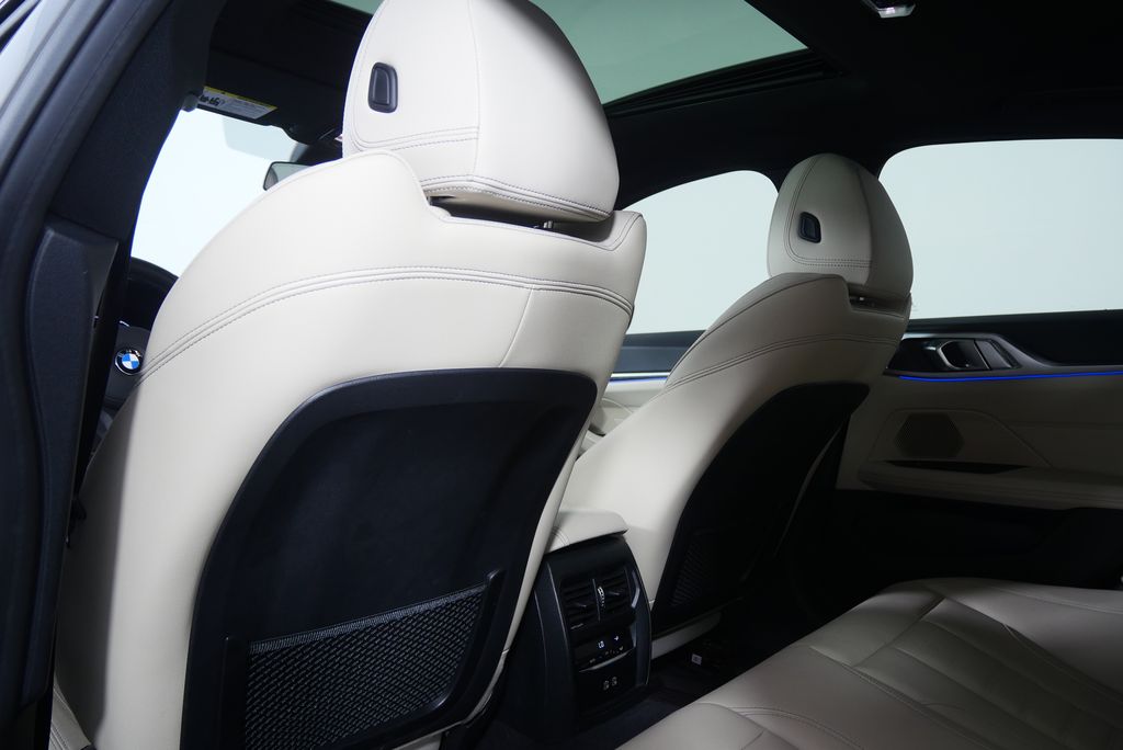 Thumbnail: 2022 BMW 4 Series - 19