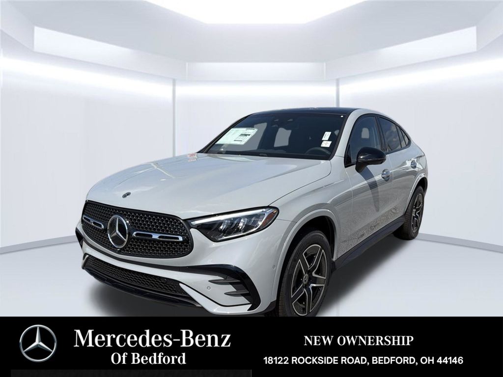 Gray (MANUFAKTUR Alpine Grey) 2026 Mercedes-Benz GLC SUV / Crossover All-Wheel Drive 9-Speed Automatic