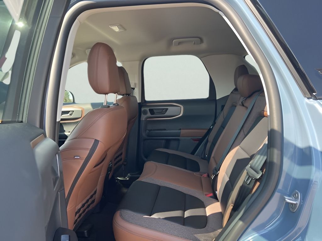 2025 Ford Bronco Sport Outer Banks photo 15