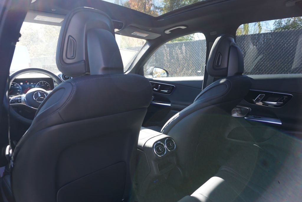 Thumbnail: 2026 Mercedes-Benz GLC - 14