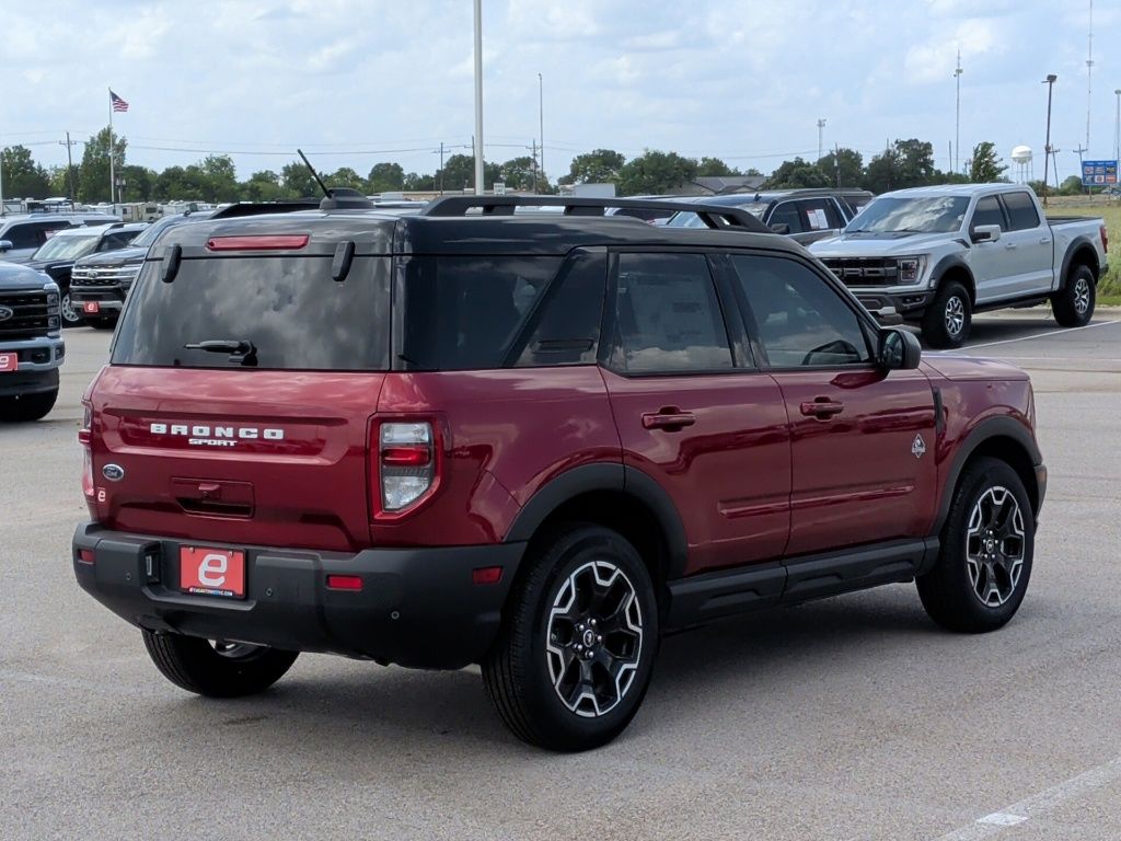 2025 Ford Bronco Sport Outer Banks - 7
