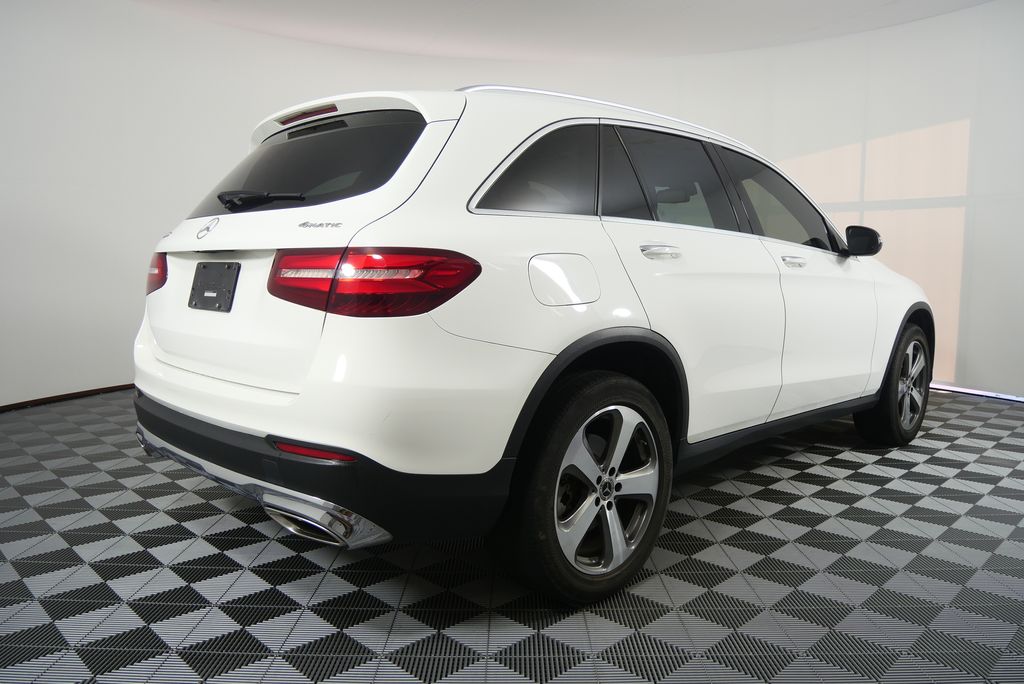 Thumbnail: 2018 Mercedes-Benz GLC - 3