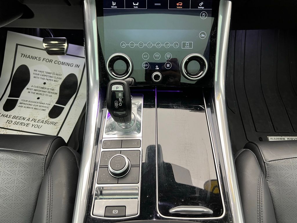 Thumbnail: 2020 Land Rover Range Rover Sport - 11