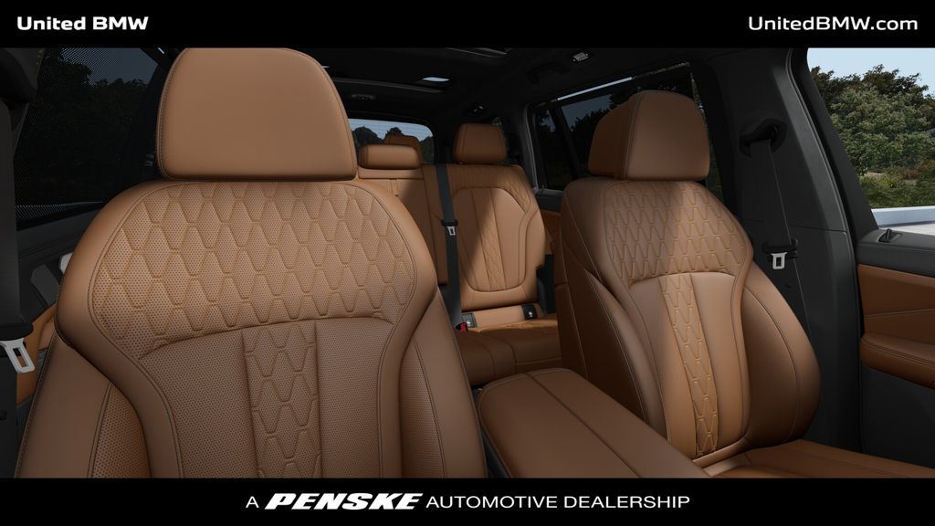 Thumbnail: 2027 BMW X7 - 11
