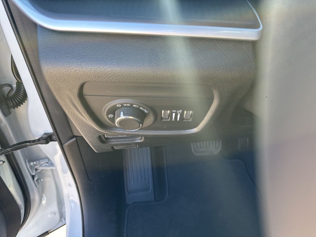 New Car 2025 Jeep Grand Cherokee  For Sale Under $40,000 In Austin, Texas