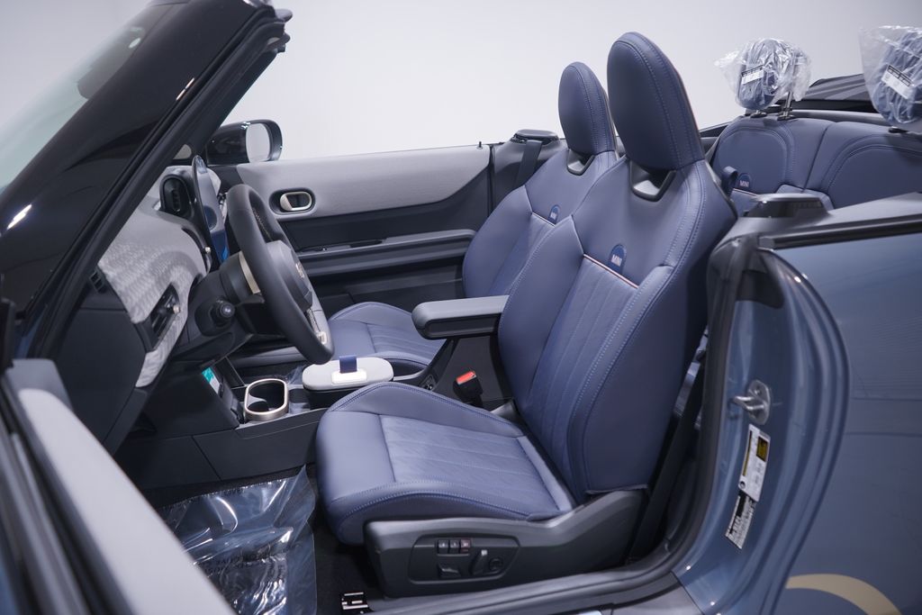 Thumbnail: 2026 MINI Cooper - 12