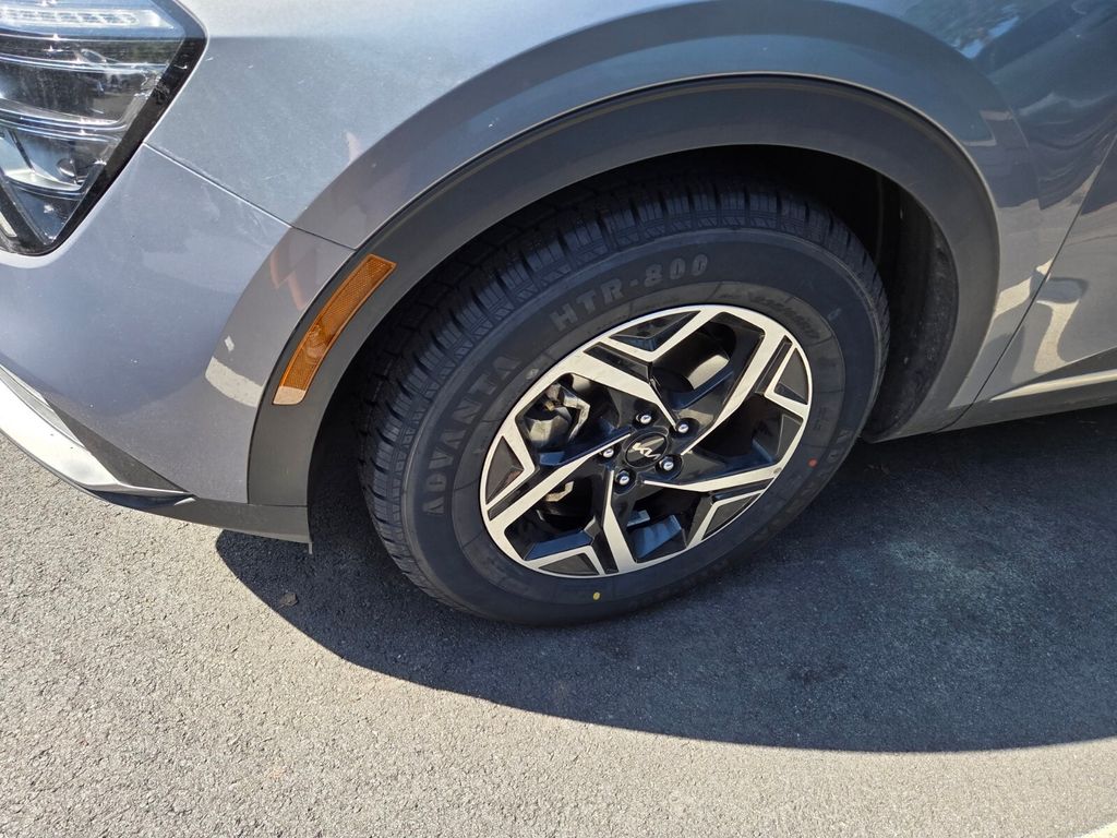Used 2025 Silver Kia LX image 2