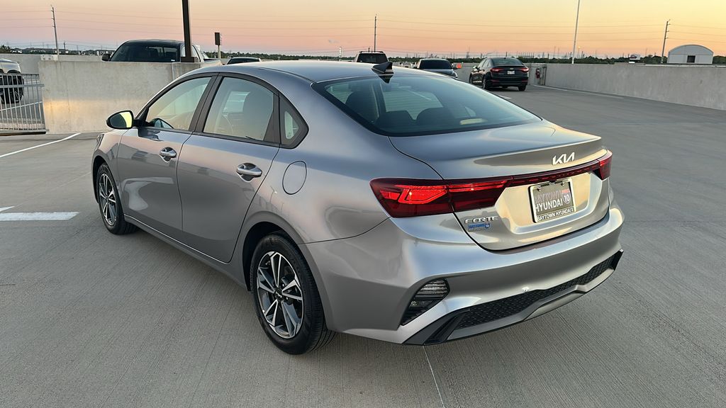 2024 Kia Forte LXS - 9