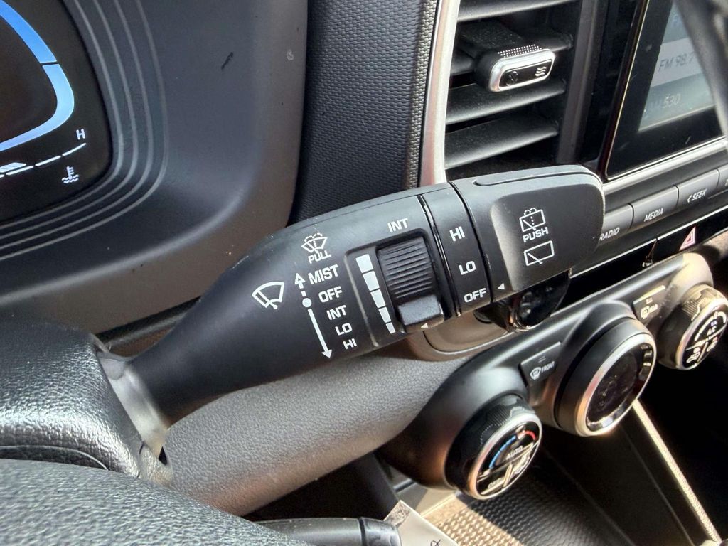 Used 2023 Hyundai Venue SUV