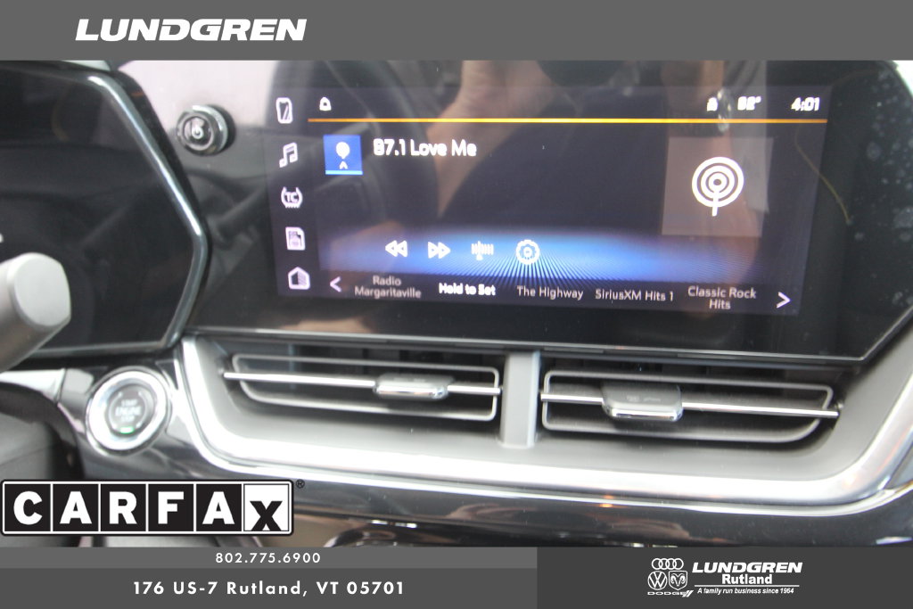 Used 2024 Chevrolet Trax SUV