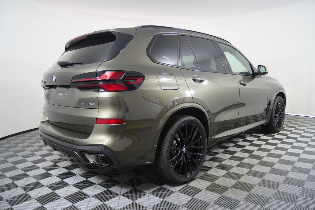 Thumbnail: 2026 BMW X5 - 3