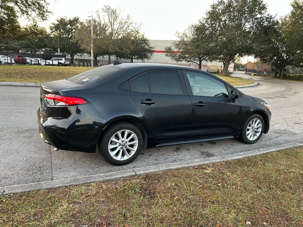 Thumbnail: 2021 Toyota Corolla - 5