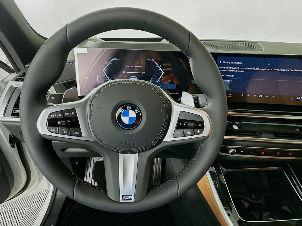 Thumbnail: 2026 BMW X5 - 10