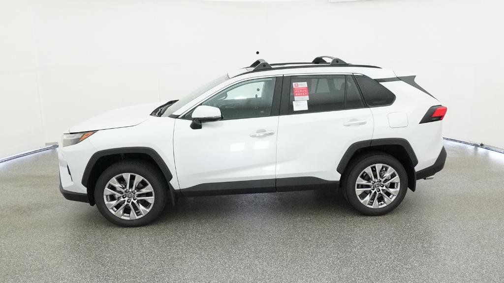 Thumbnail: 2025 Toyota RAV4 - 4