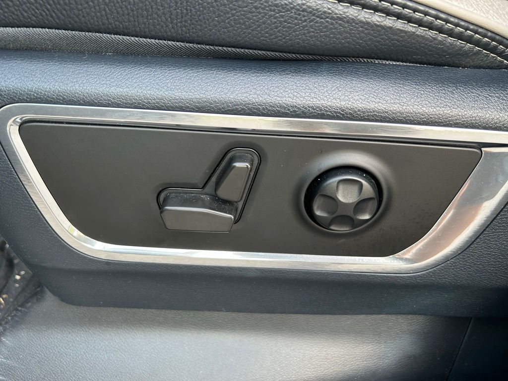 Thumbnail: 2022 RAM 1500 - 21