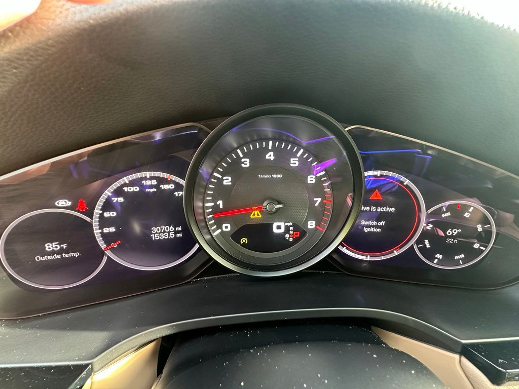 Thumbnail: 2023 Porsche Cayenne - 24