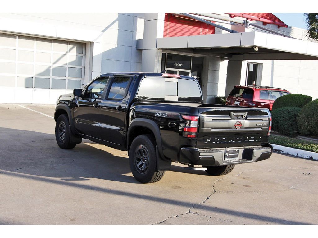 2025 Nissan Frontier PRO-4X - 2