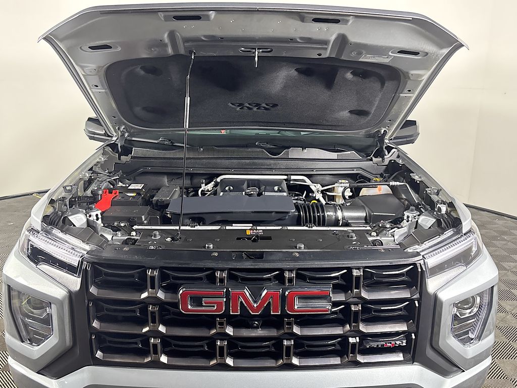 2024 GMC Canyon AT4X