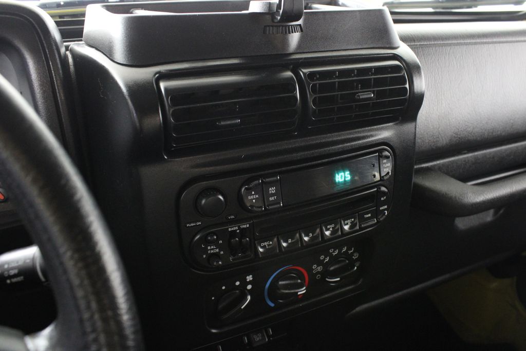 Used 2004 Jeep Wrangler for sale in 