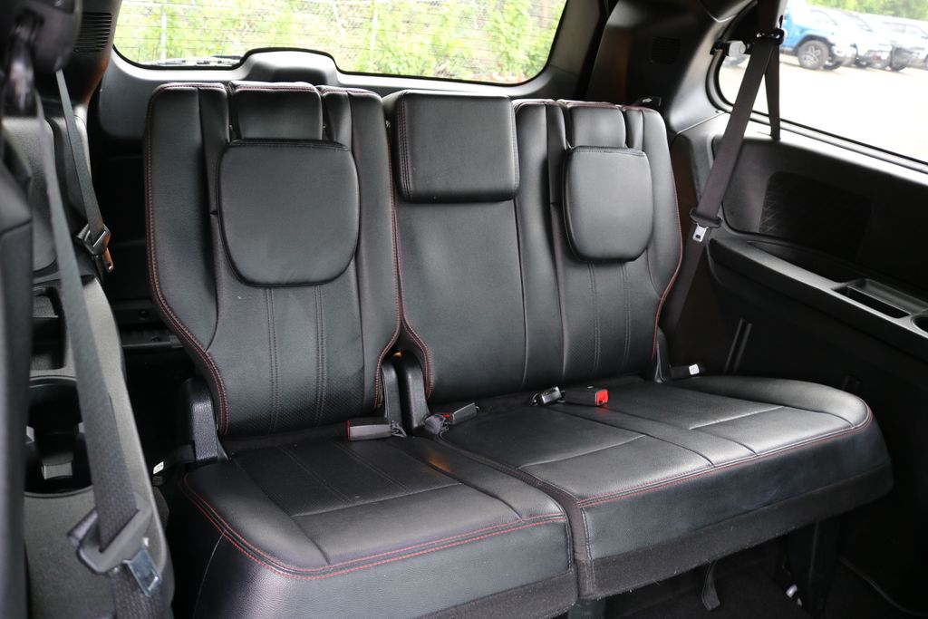 Used Car 2020 Dodge Grand Caravan  Gt For Sale Under $15,000 In Austin, Texas