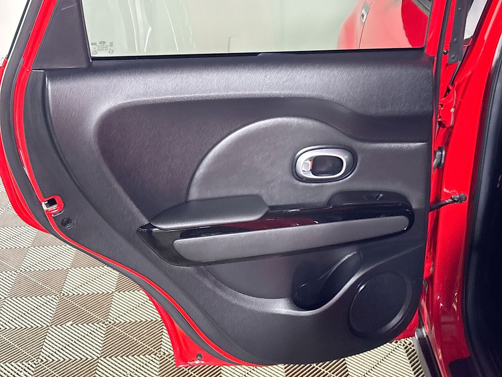 2016 Kia Soul Exclaim