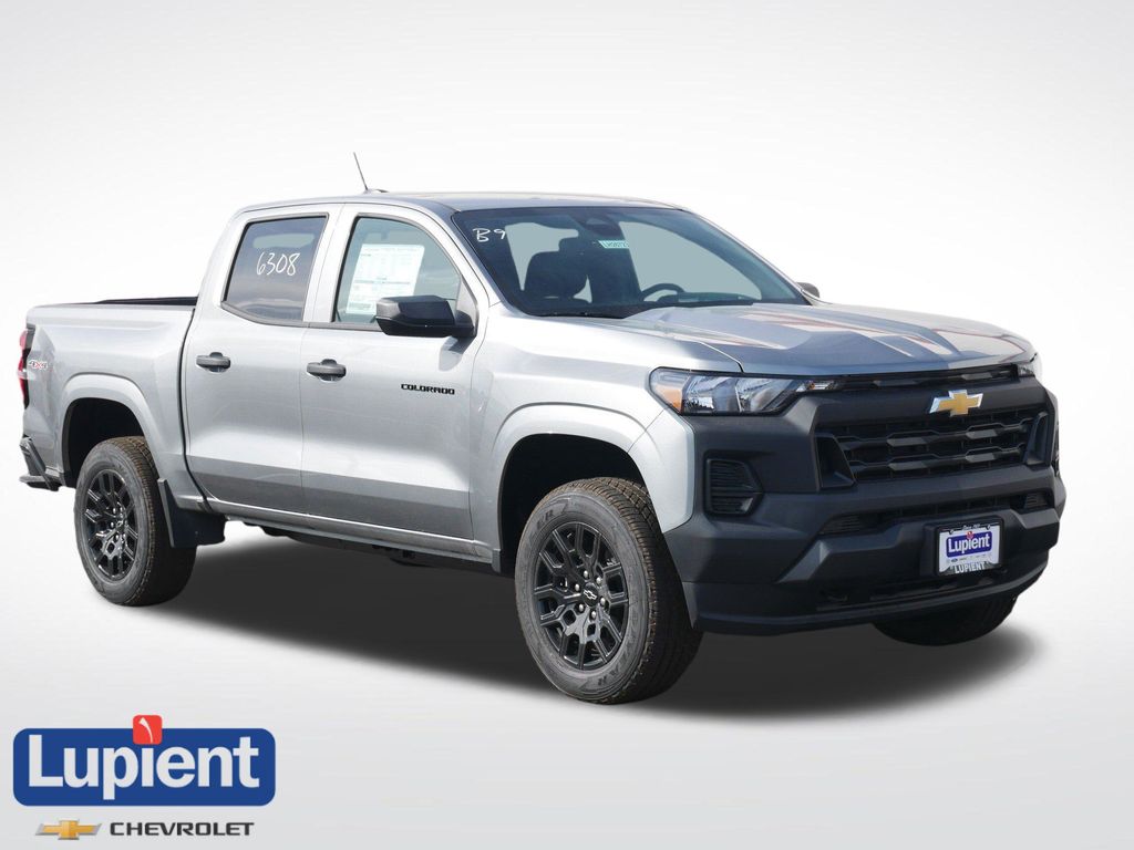 Sterling Gray Metallic 2026 Chevrolet Colorado Pickup Truck Four-Wheel Drive 8-Speed Automatic