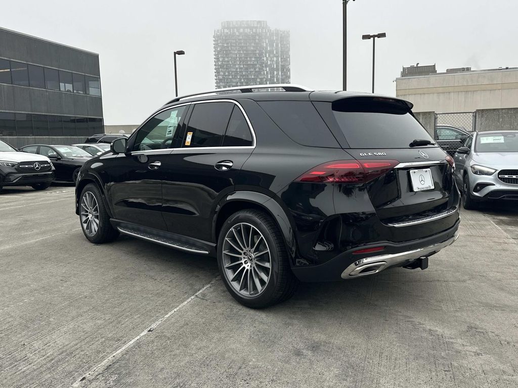 Thumbnail: 2026 Mercedes-Benz GLE - 7