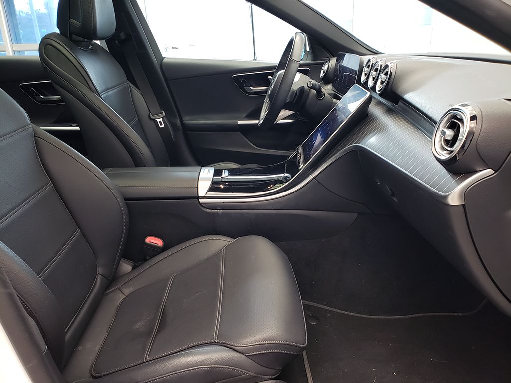 Thumbnail: 2022 Mercedes-Benz C-Class - 27