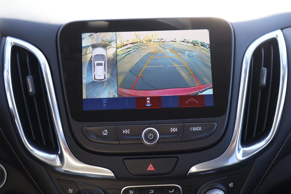 Thumbnail: 2018 Chevrolet Equinox - 16