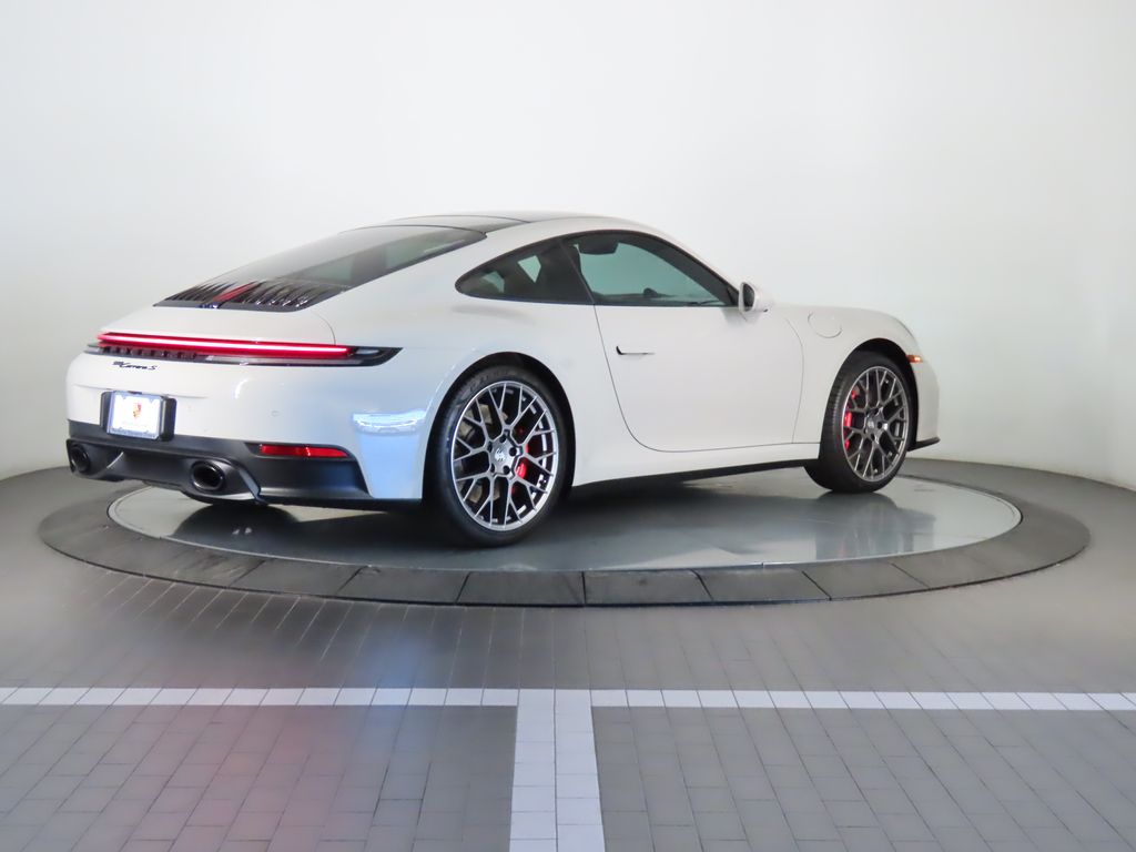 Thumbnail: 2025 Porsche 911 - 7
