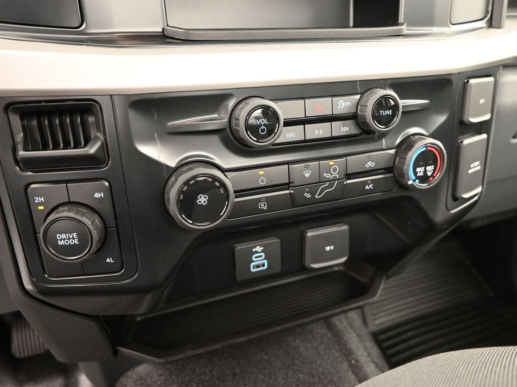 2026 Ford F-250 XL photo 17