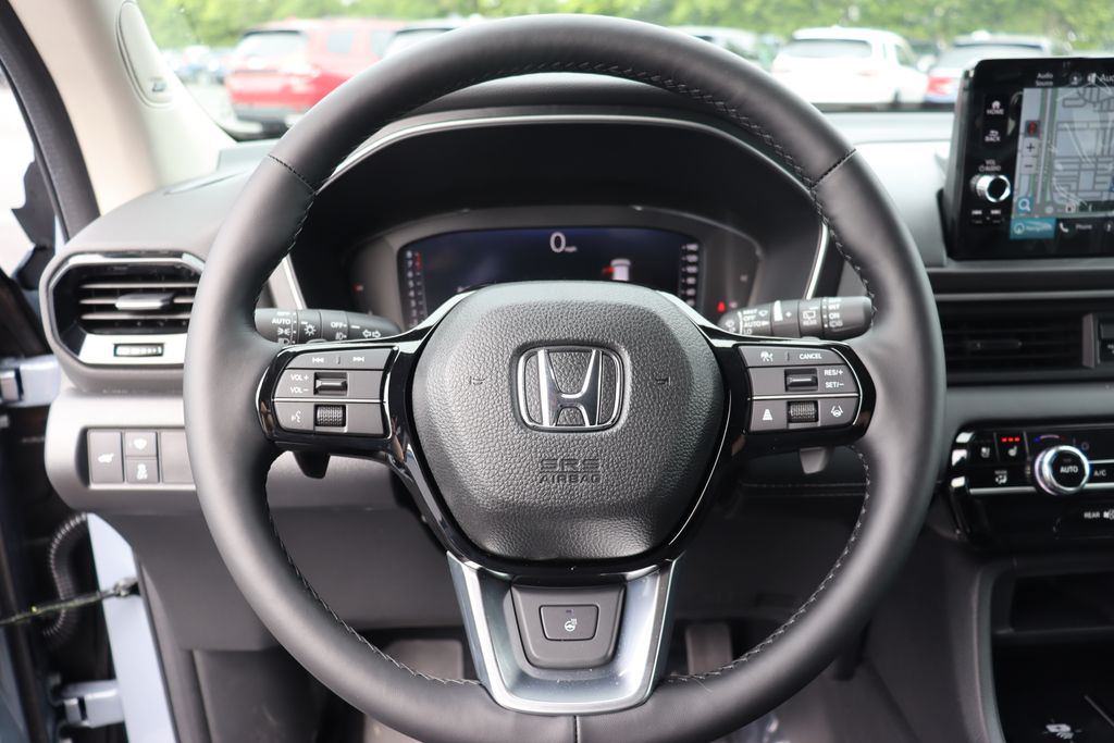 2025 Honda Pilot Elite 32