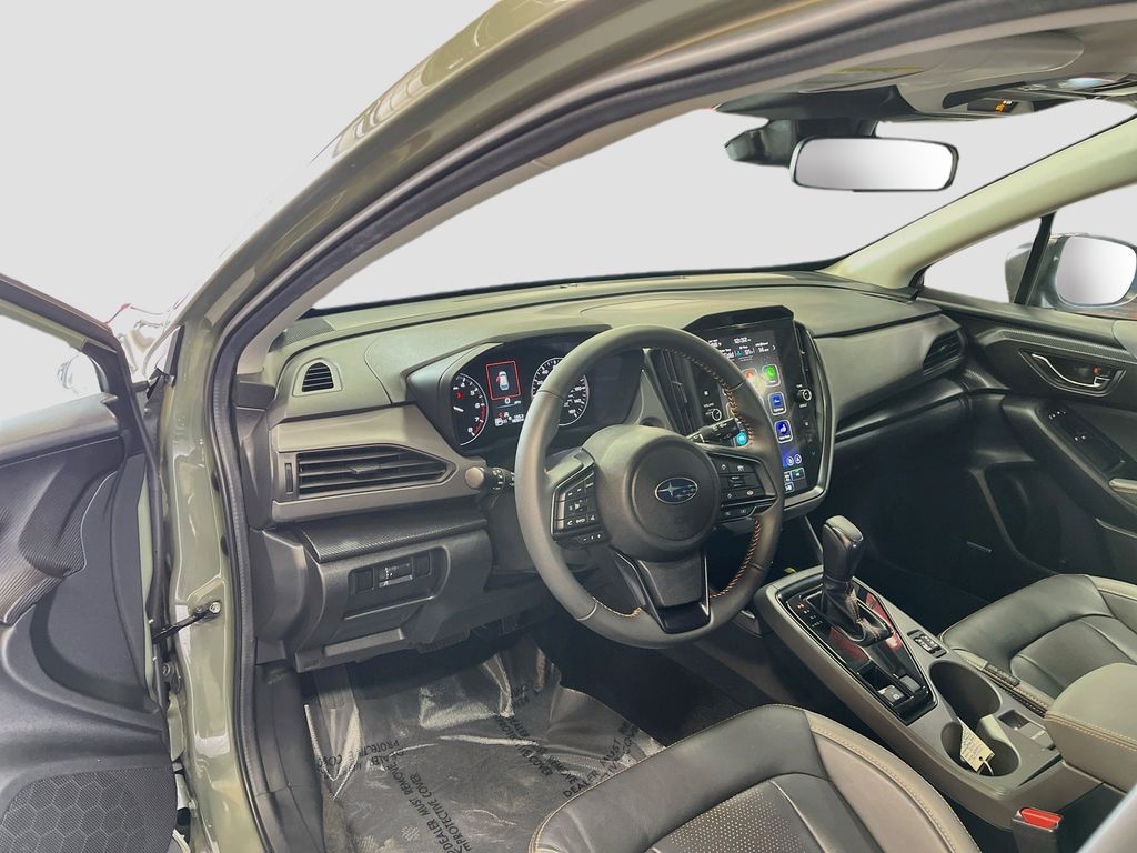 Used 2024 Alpine Green Subaru Limited image 9