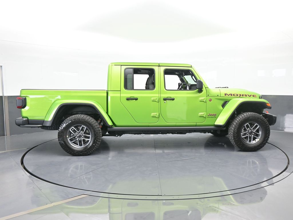 Used 2025 Mojito Jeep Mojave image 7