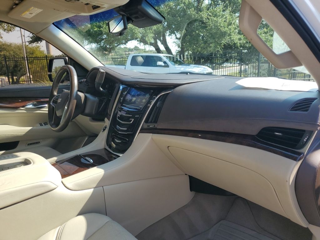 2016 Cadillac Escalade Esv  Utility Luxury Rear Wheel Drive In Austin, Texas