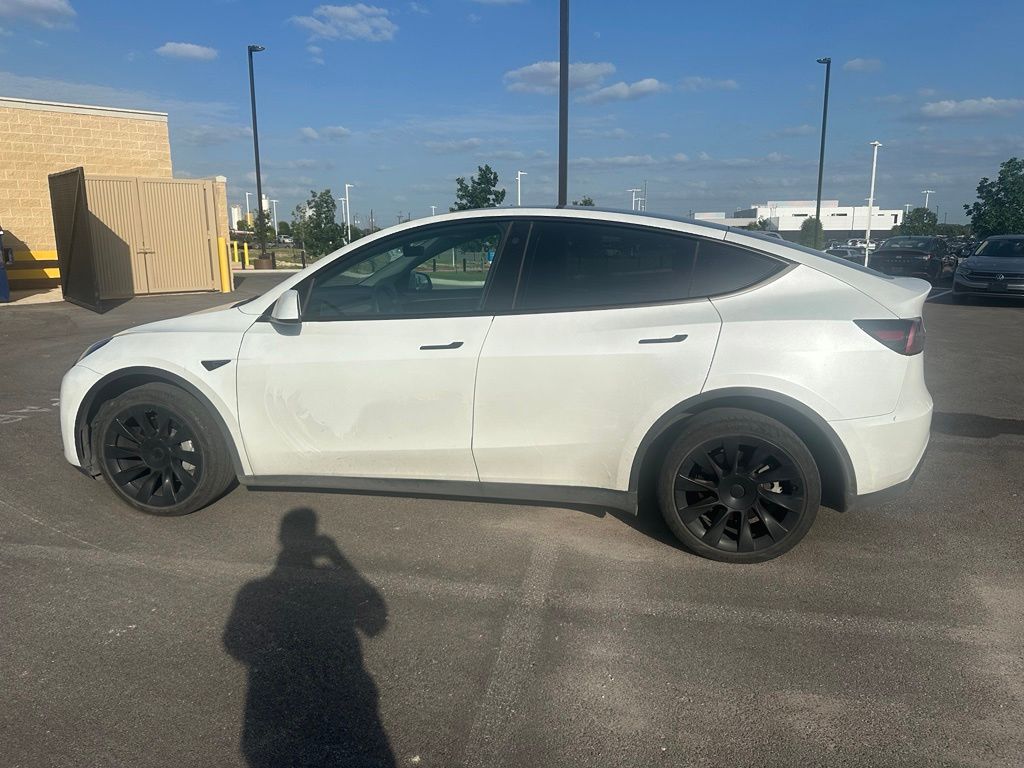 Thumbnail: 2023 Tesla Model Y - 7